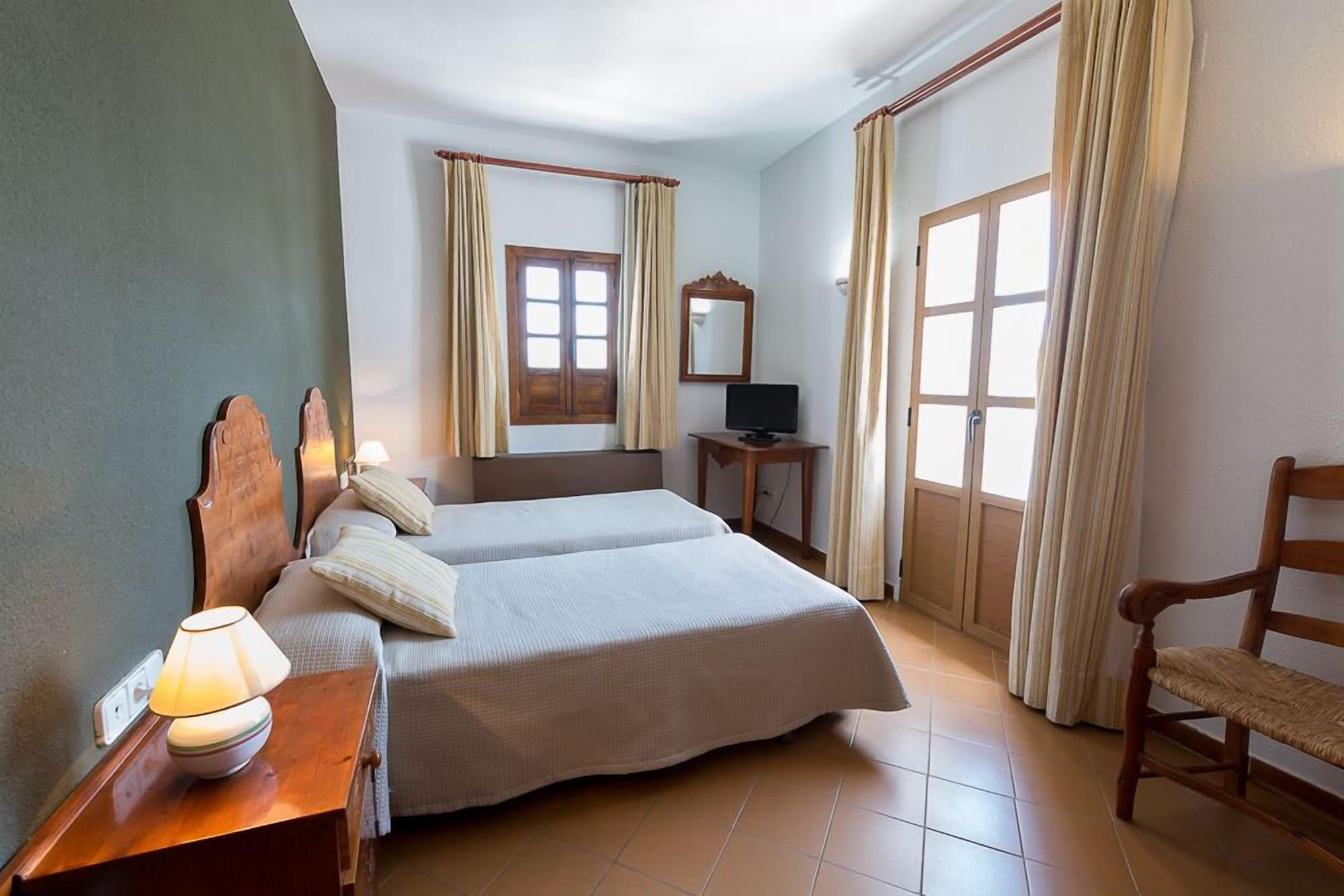 Turistica De Priego Hotel 3*