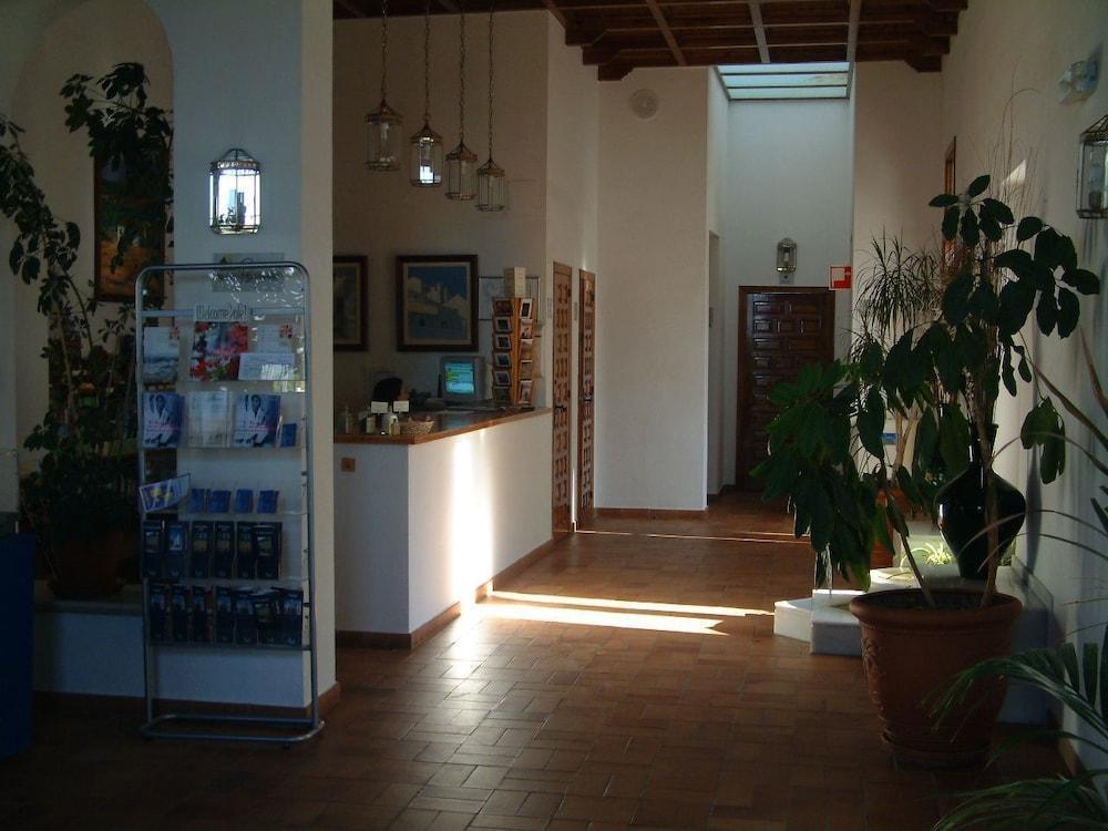 Turistica De Priego Hotel 3*